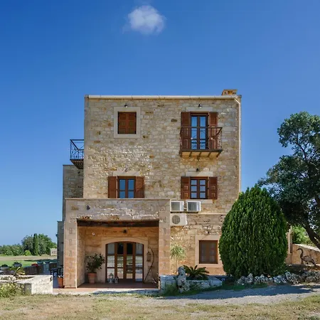 Villa Arodamos With A Pool, Children's Games, And Bbq, Perfect For 23 People! Skouloufia