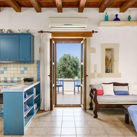 Arodamos With A Pool, Children's Games, And Bbq, Perfect For 23 People! Villa