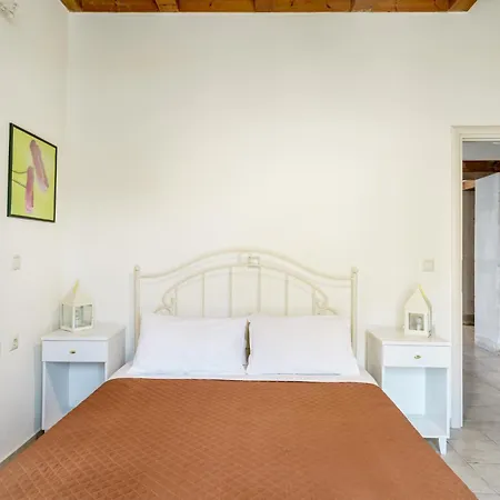Arodamos With A Pool, Children's Games, And Bbq, Perfect For 23 People! Villa