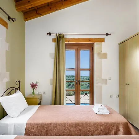 Arodamos With A Pool, Children's Games, And Bbq, Perfect For 23 People! Villa *