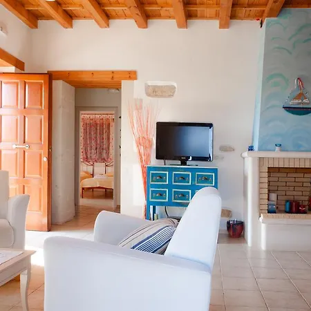 Villa Arodamos With A Pool, Children's Games, And Bbq, Perfect For 23 People! *